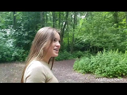 ❤️ Evelini sem predlagal, da bi seksala na javnem mestu! Rekla je da. Potem sem jo zajebal v rit in ji naredil spermo v usta. Nato se je posrkala. Fucking video na sl.vanalize.ru ️❤